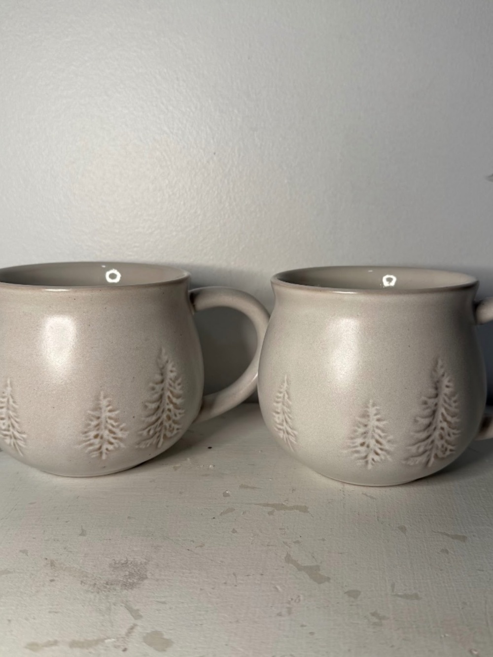 Hearth & Hand Cream Embossed Christmas Tree Holiday Stoneware 14 oz Mug Set Of 2